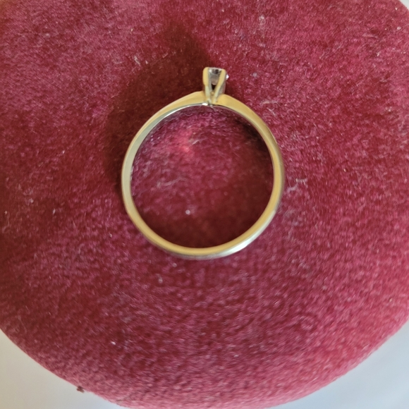 Vintage Perfect Love 18K 1/4 Diamond Ring size 8.5 - Picture 3 of 7